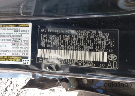 2005 Toyota Corolla S из США, поврежденный, VIN 2T1BR32E25C504359